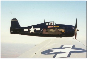 GRUMMAN-F6F-5-HELLCAT